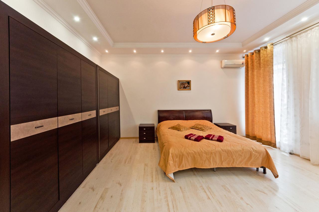 סנט פטרסבורג Apartment Spassky 12 מראה חיצוני תמונה