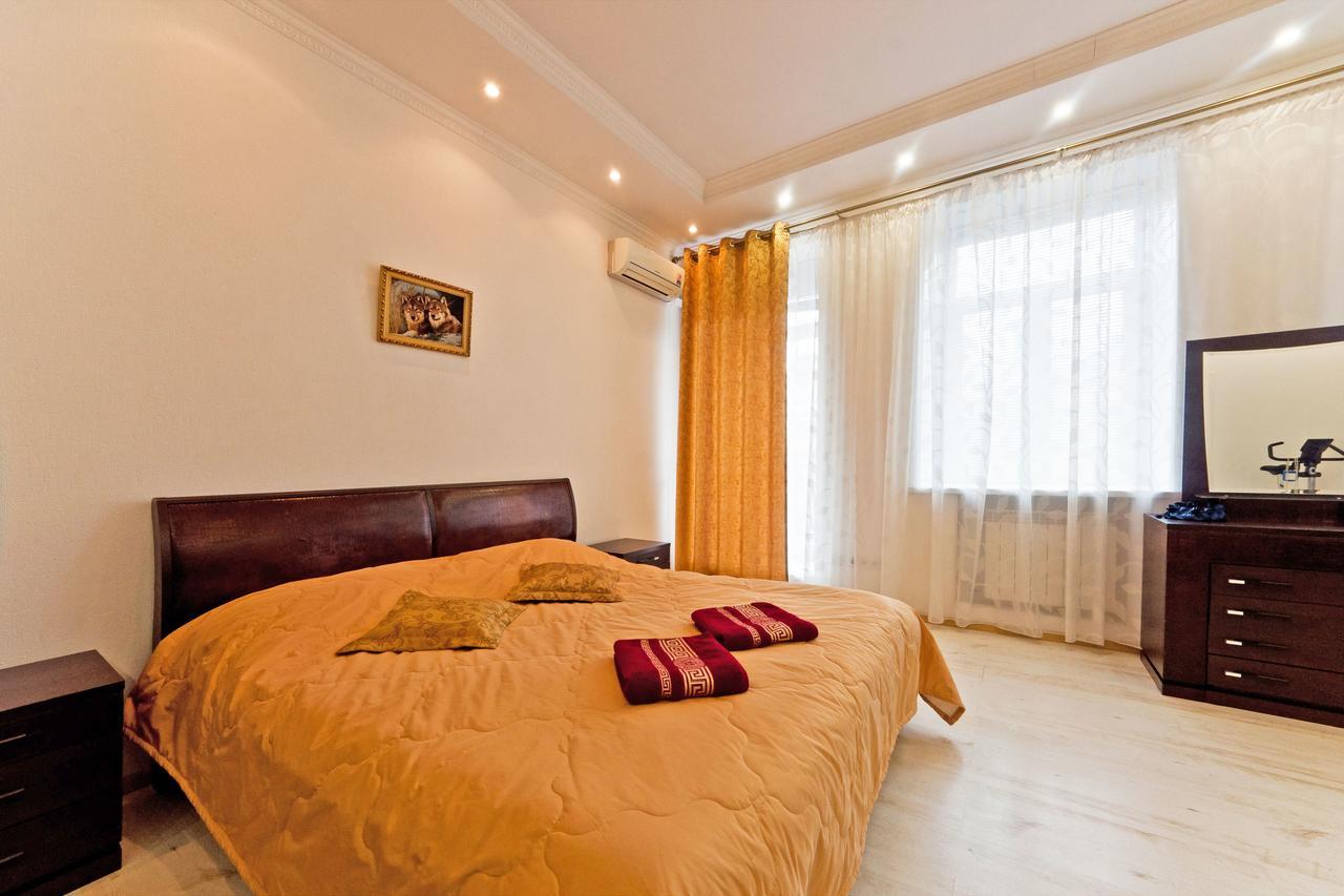 סנט פטרסבורג Apartment Spassky 12 מראה חיצוני תמונה