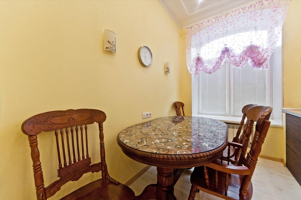 סנט פטרסבורג Apartment Spassky 12 מראה חיצוני תמונה