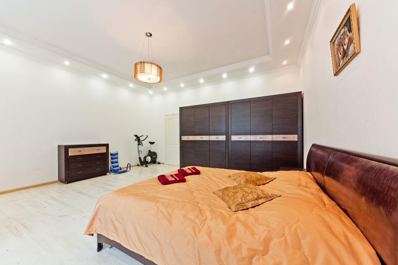 סנט פטרסבורג Apartment Spassky 12 מראה חיצוני תמונה