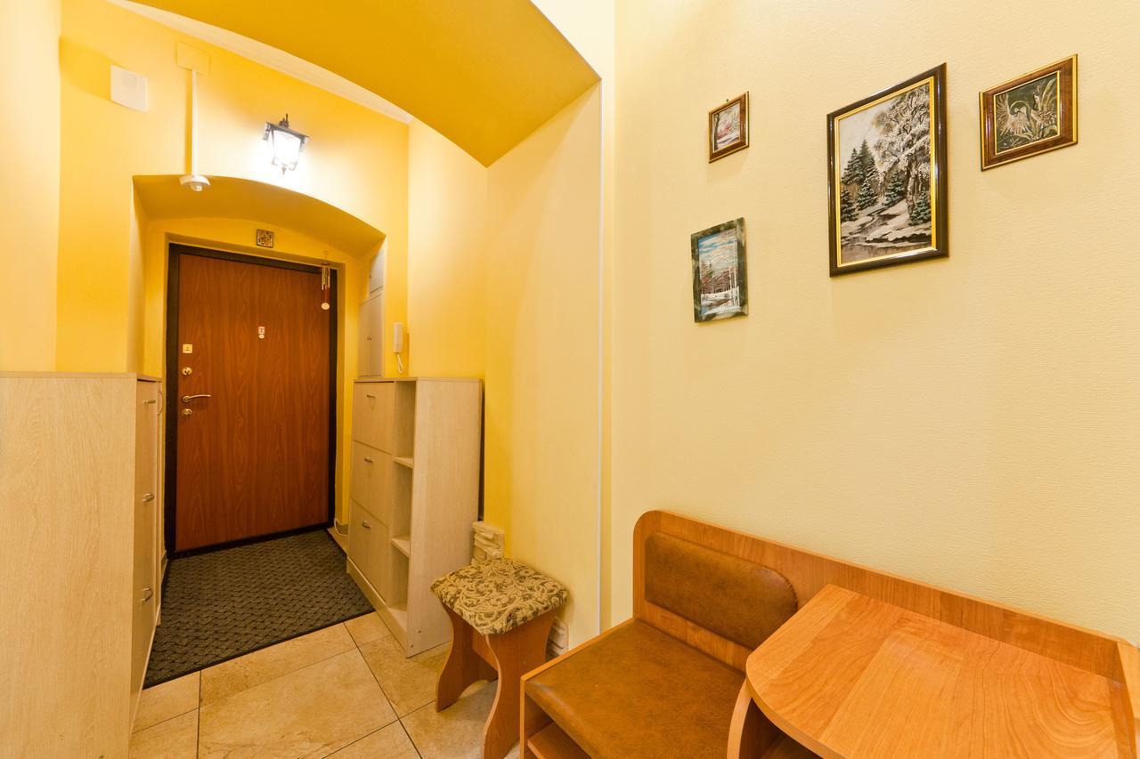 סנט פטרסבורג Apartment Spassky 12 מראה חיצוני תמונה